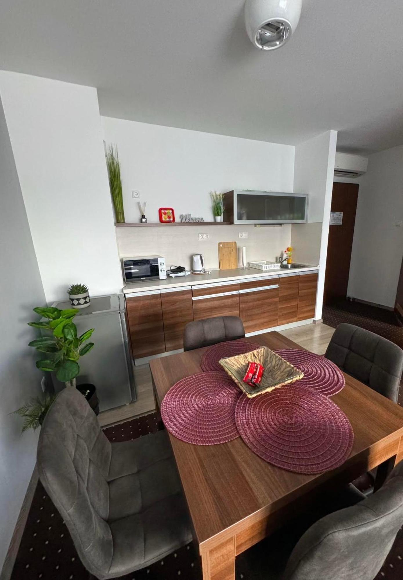 Happy Seasons Szoboszlo Apartment Hajduszoboszlo Ngoại thất bức ảnh