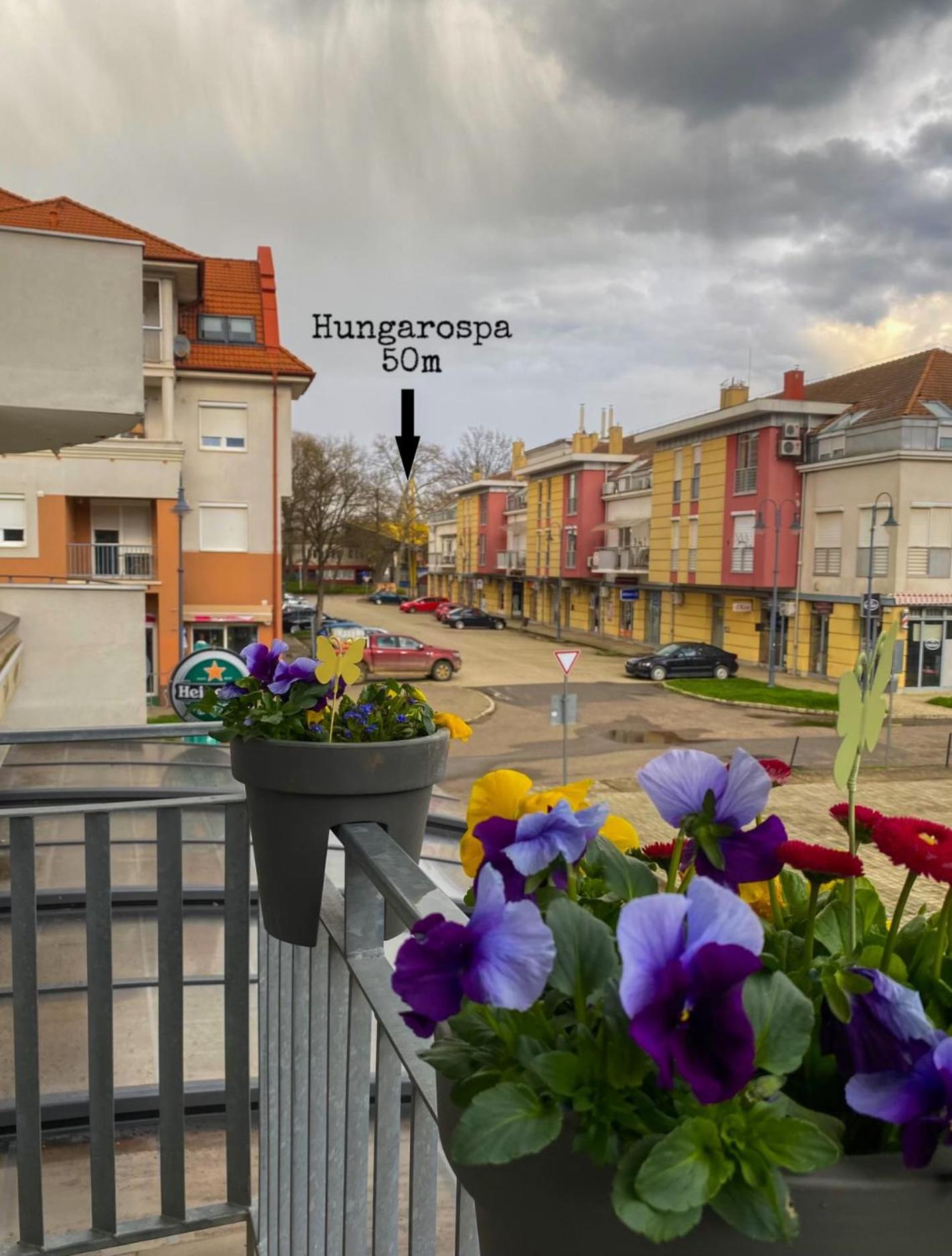 Happy Seasons Szoboszlo Apartment Hajduszoboszlo Ngoại thất bức ảnh